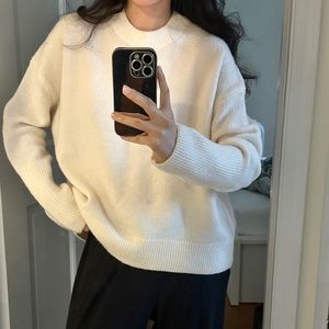 & Other Stories Oversized Cozy Boyfriend Jumper Sweater